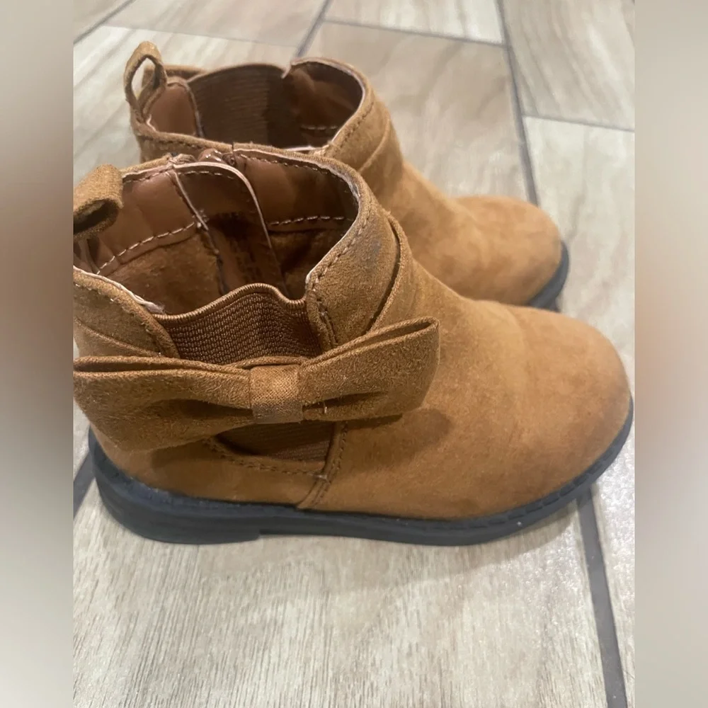 Toddler girls Brown Gap Boots used good condition size 7
